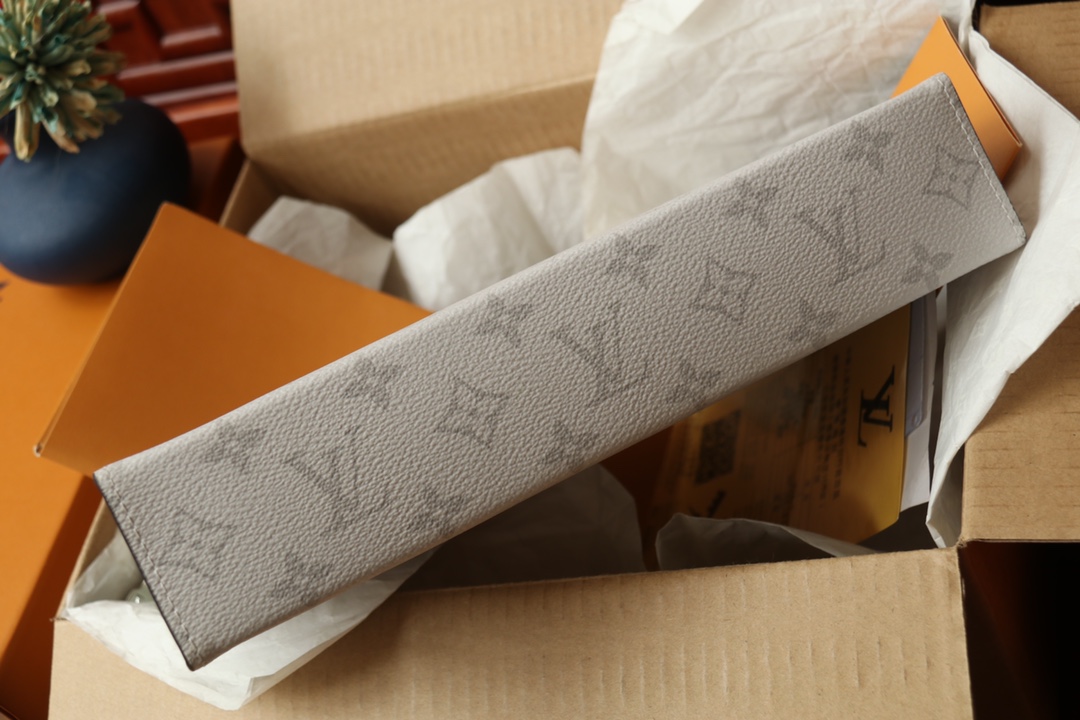 Louis Vuitton M62291 M61692白花