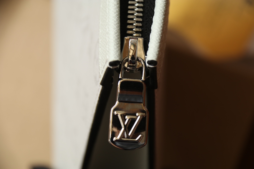 Louis Vuitton M62291 M61692白花