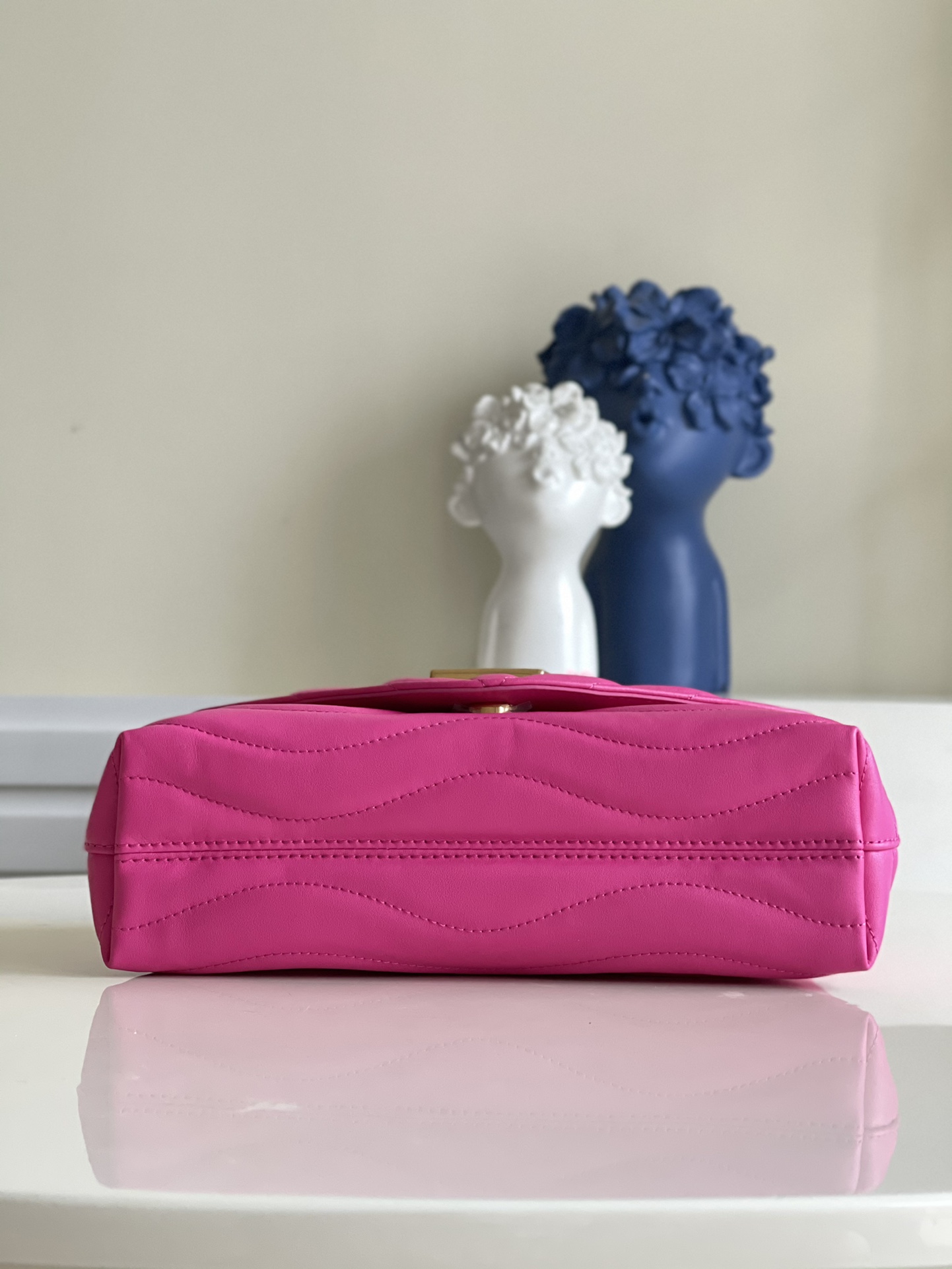 LV New Wave Chain Bag M58553玫红