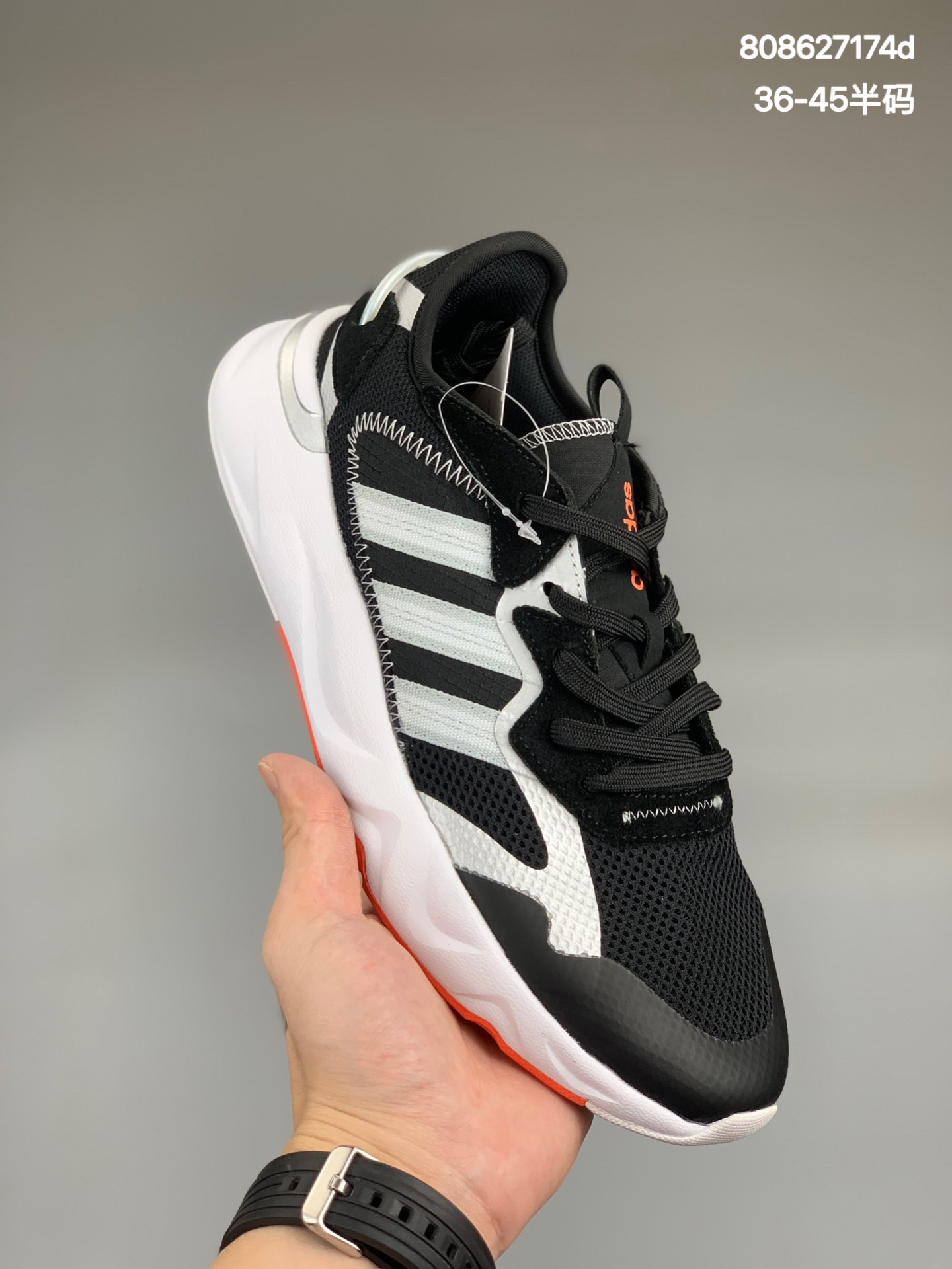 
阿迪达斯ADIDAS NEO FUTUREFLOW 休闲运动鞋，给双脚带来跑鞋般的舒适感。这款adidas运动鞋，力求展现运动风范。从人行道到地下铁，力求脚感舒适。多层和多种面料混搭鞋面，脚感舒适，Cloudfoam Comfort鞋垫覆网材，力求增添舒适感。货号：FW7195/FW3378/FW3377Size ：36 36.5 37 38 38.5 39 40 40.5 41 42 42.5 43 44 45
编码：808627174d