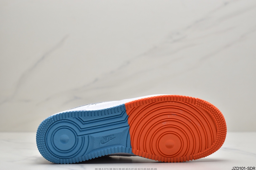 140 耐克Air Force 1 Mid ’07 Prm Qs 耐克空军一号低帮板鞋