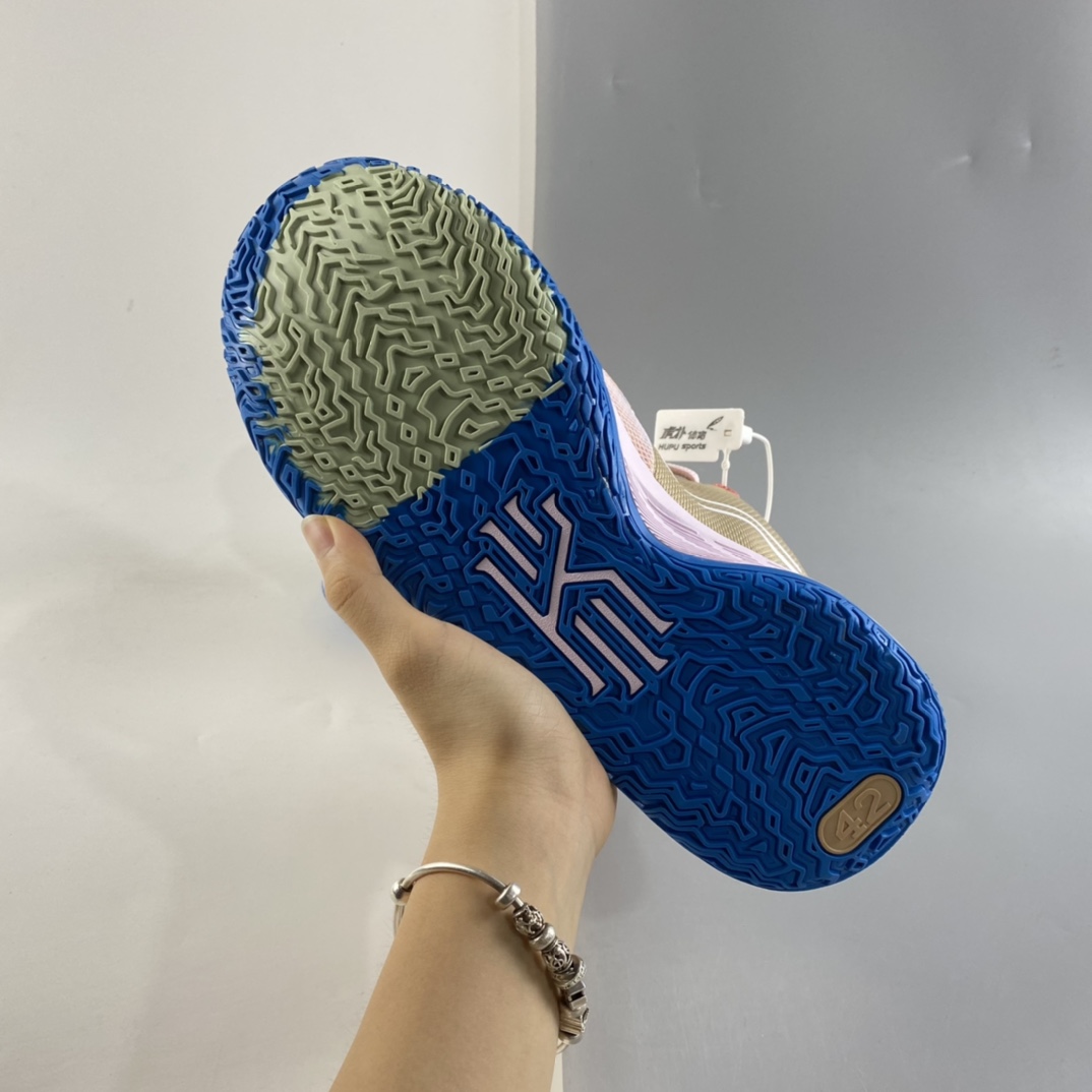 P220  NIKE Kyrie Low 4 EP 欧文4代低帮实战篮球鞋 CT4080-600