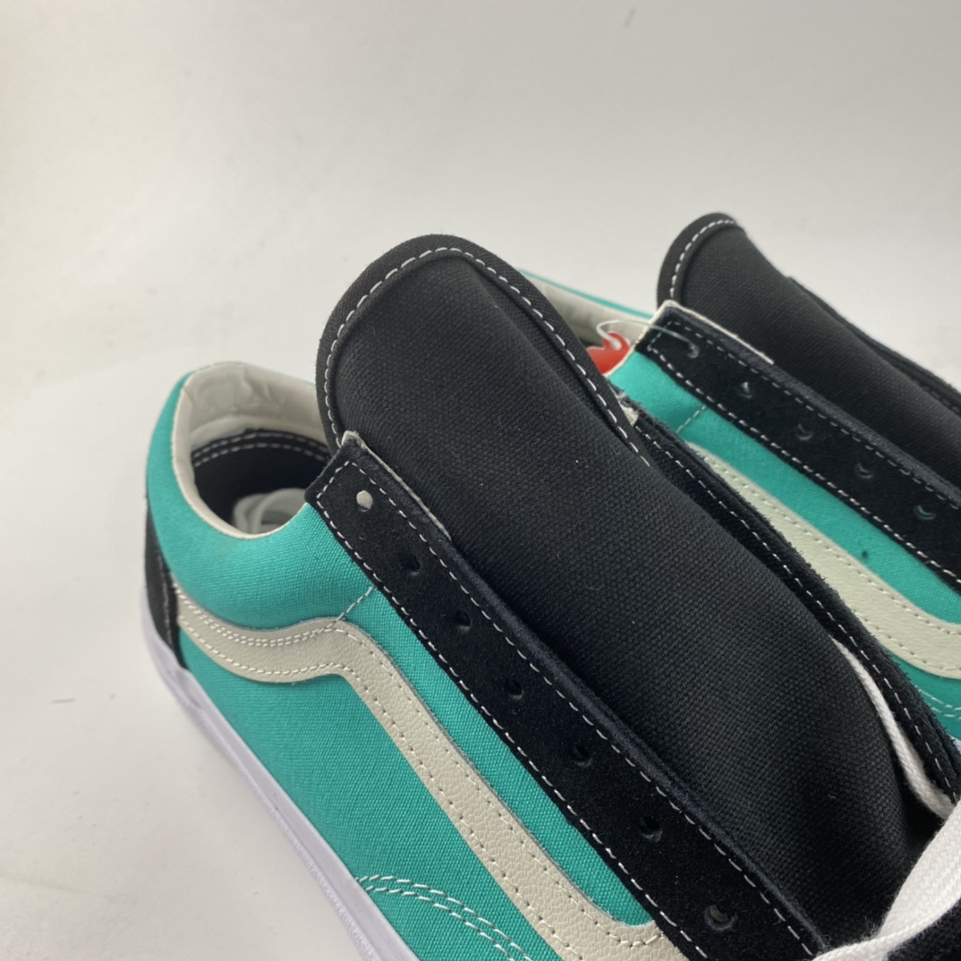 P120  Ad ZX 2K Boost 网纱针织呼吸面套脚休闲运动慢跑鞋 童鞋 FW2362