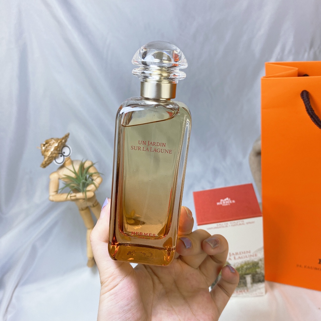 Hermes Un Jardin Sur La Lagune Eau De Toilette - 100ml 3 i1628494373 7823 1
