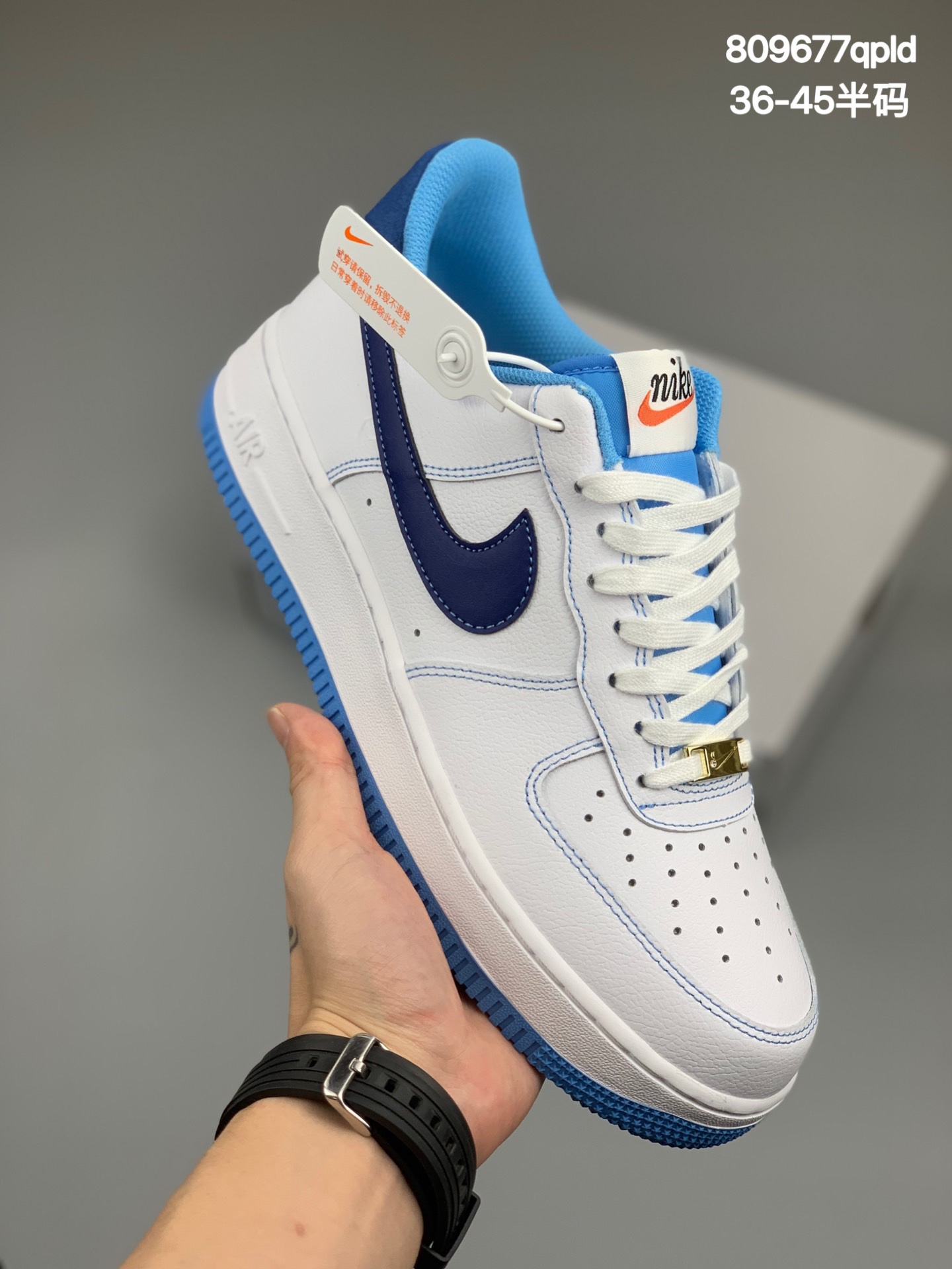 
Air Force 1 空军一号低帮休闲运动板鞋  
客供模具、原材料，内置全掌Solo  原楦头纸板
打造最完美空军鞋型 
货号 ：DA8478-100
Size ：36 36.5 37.5 38 38.5 39 40 40.5 41 42 42.5 43 44 44.5 45
编号：809677qpld