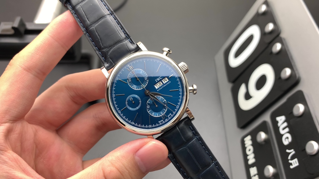 IWC 波涛计时 蓝盘