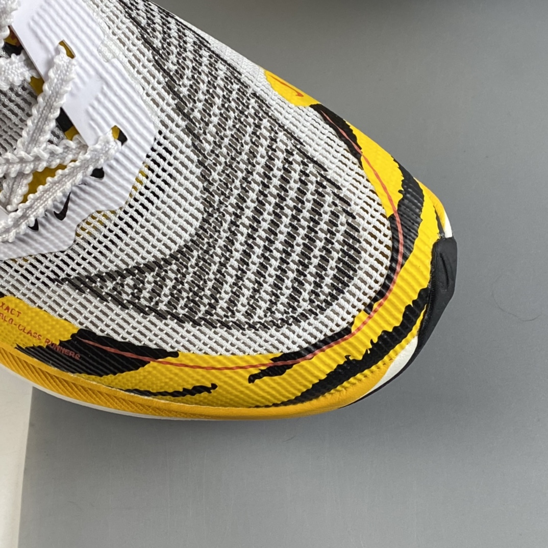 P180   NIKE ZoomX Vaporfly NEXT% 2 马拉松泡棉缓震运动慢跑鞋 DM7601-100