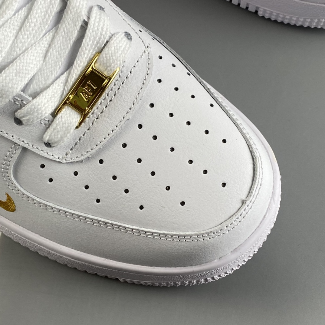 P200  NIKE Air Force 1’07 Low 空军一号低帮经典休闲板鞋 CZ0270-104