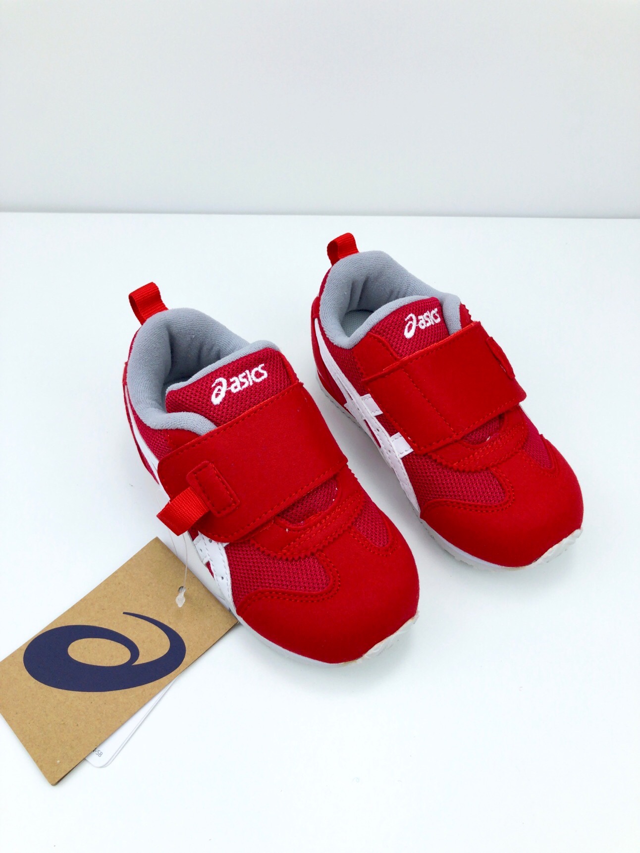 “Disney-inspired Children’s Shoes in Sizes 22-27 for Cute Kids”