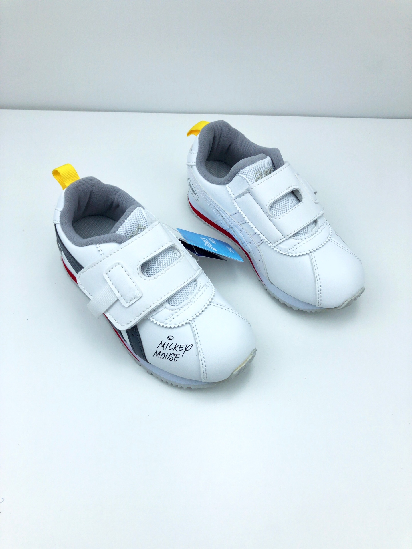 Children’s Fund with Disney’s Mickey McKinney Designs for Ages 6-12: Sizes 28-37 - 图片 1