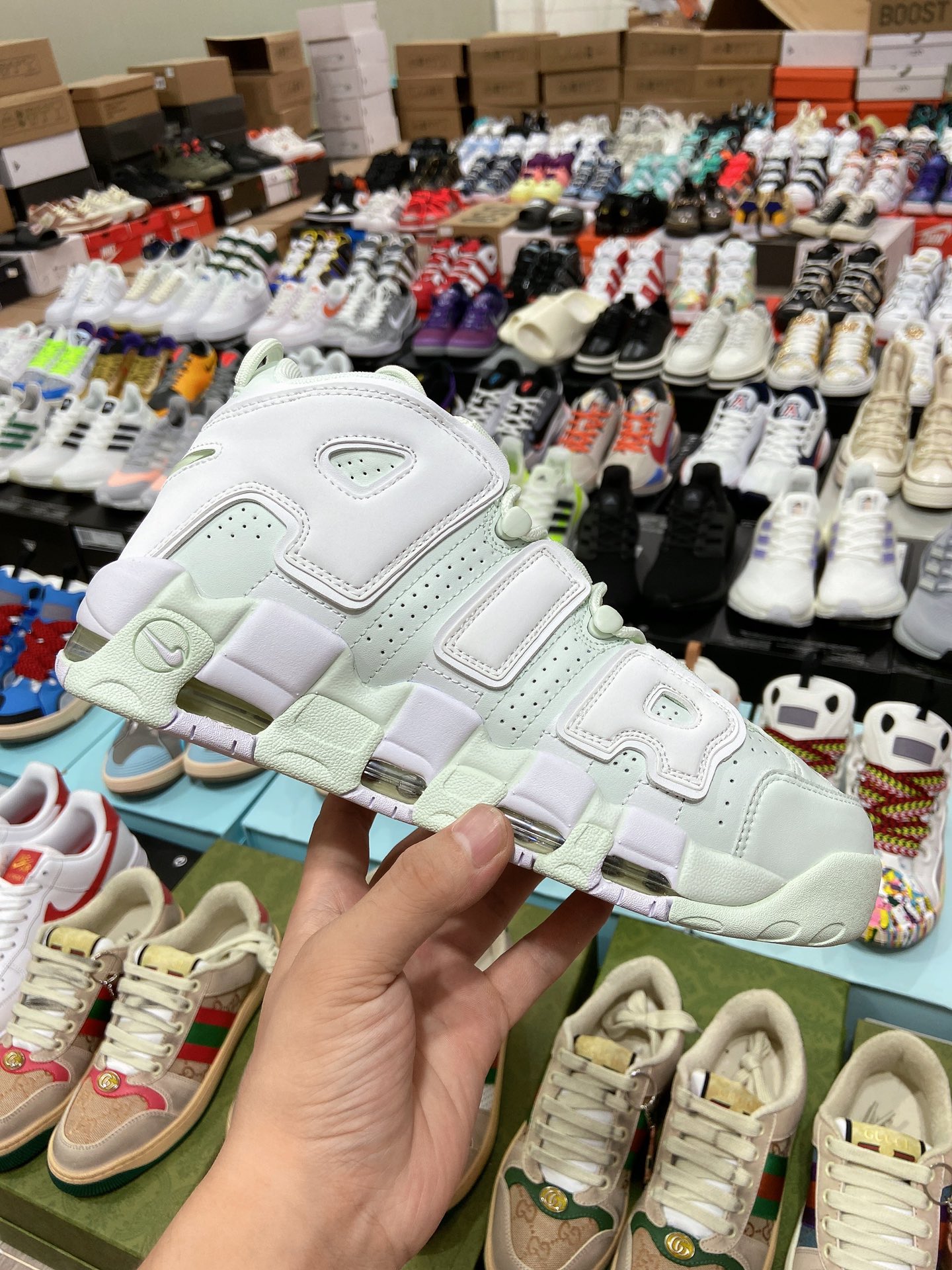 260高版本 耐克 Nike Air More Uptempo皮蓬经典高街百搭篮球鞋系列 917593-300