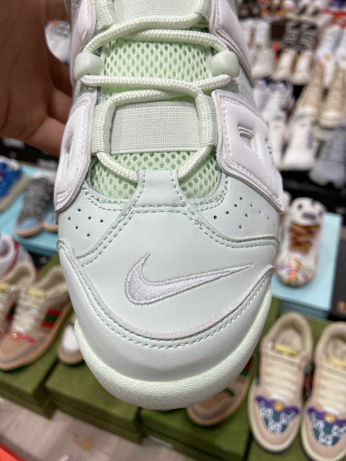 260高版本 耐克 Nike Air More Uptempo皮蓬经典高街百搭篮球鞋系列 917593-300
