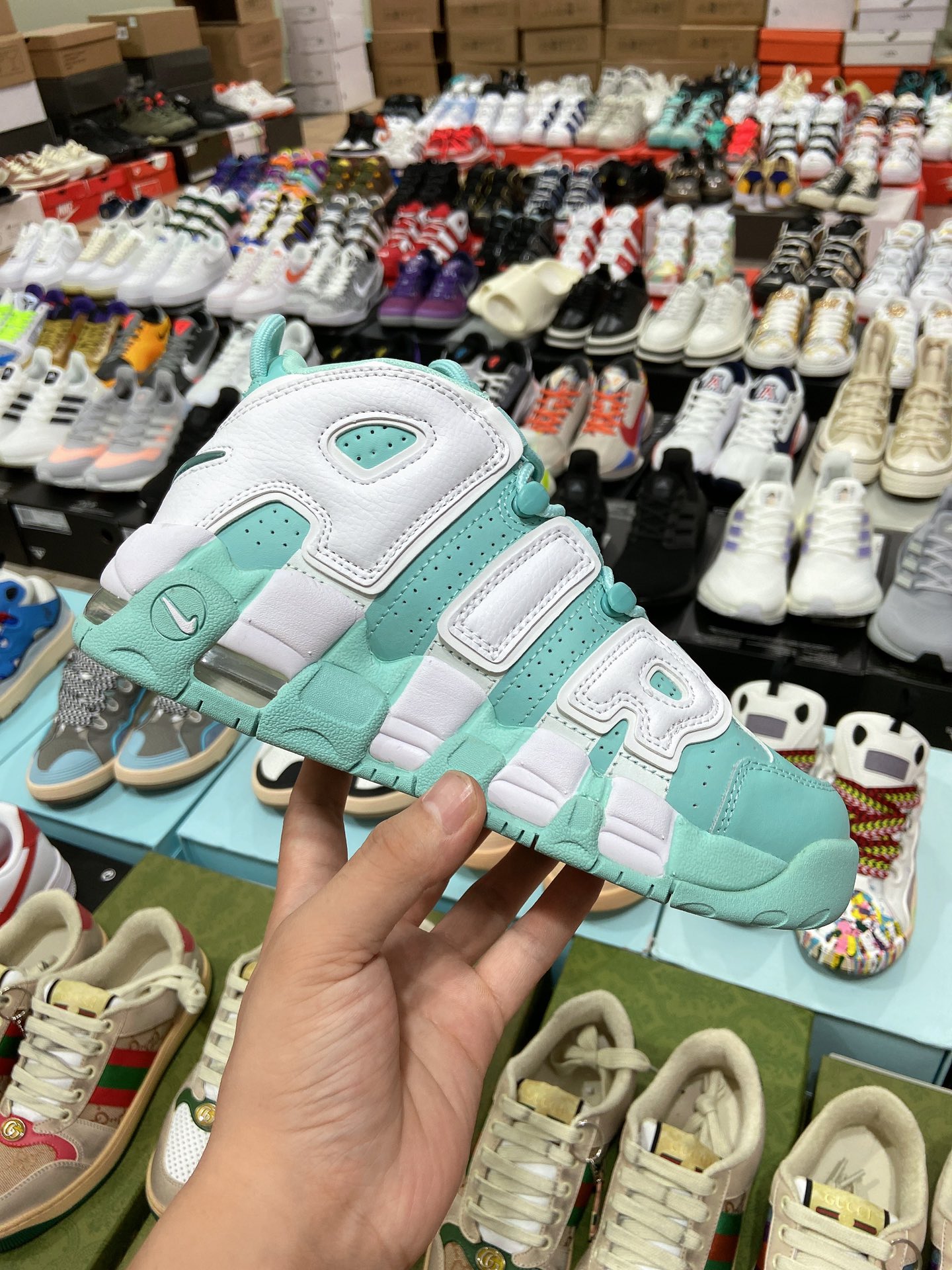 260高版本 耐克 Nike Air More Uptempo皮蓬经典高街百搭篮球鞋系列415082-300