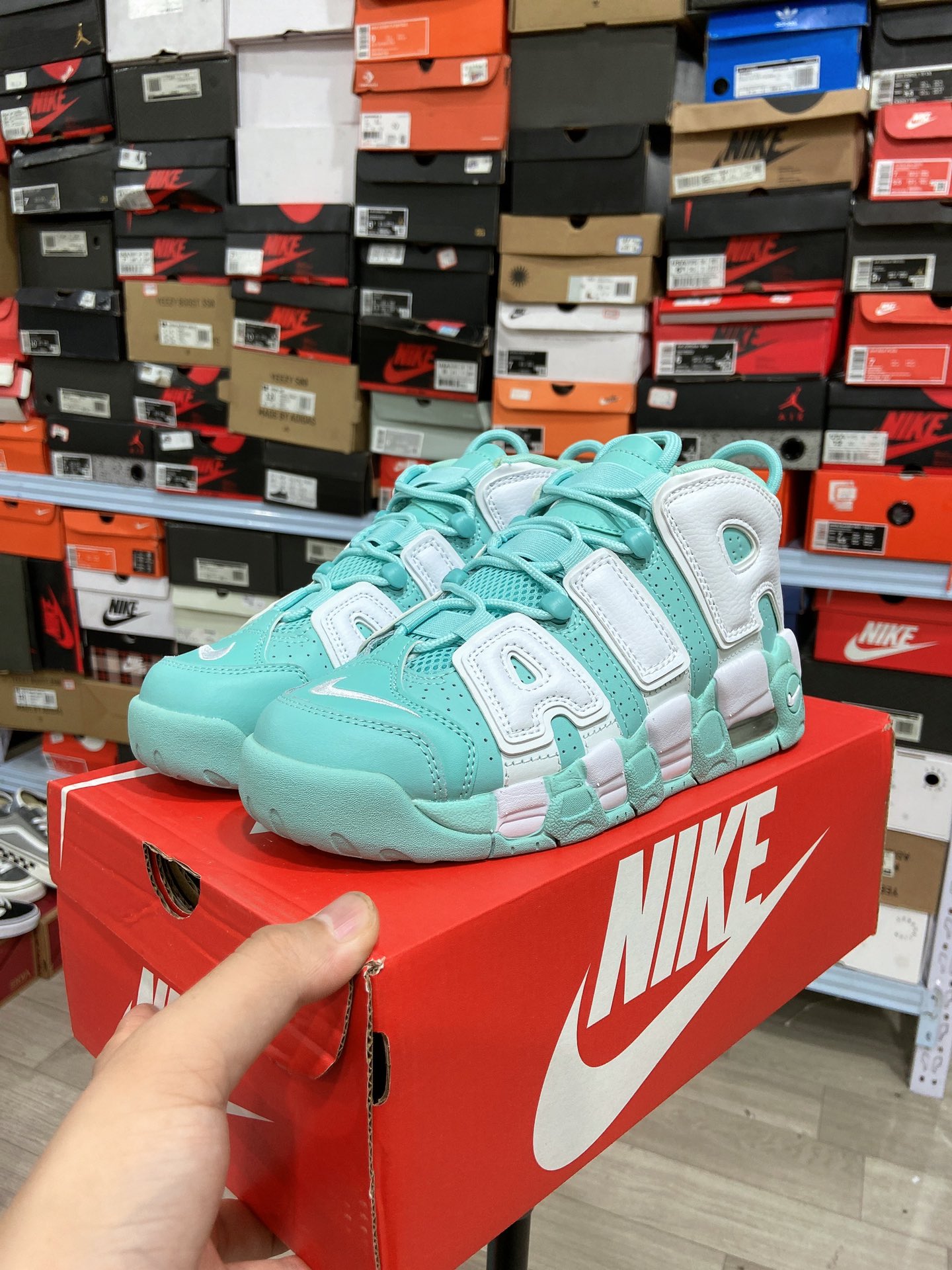 260高版本 耐克 Nike Air More Uptempo皮蓬经典高街百搭篮球鞋系列415082-300