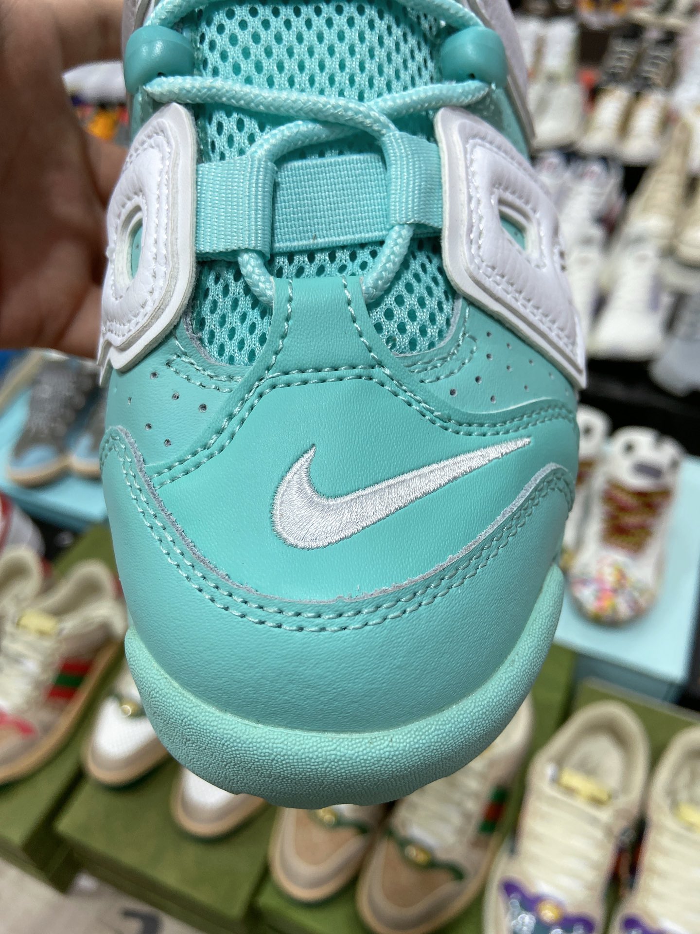260高版本 耐克 Nike Air More Uptempo皮蓬经典高街百搭篮球鞋系列415082-300