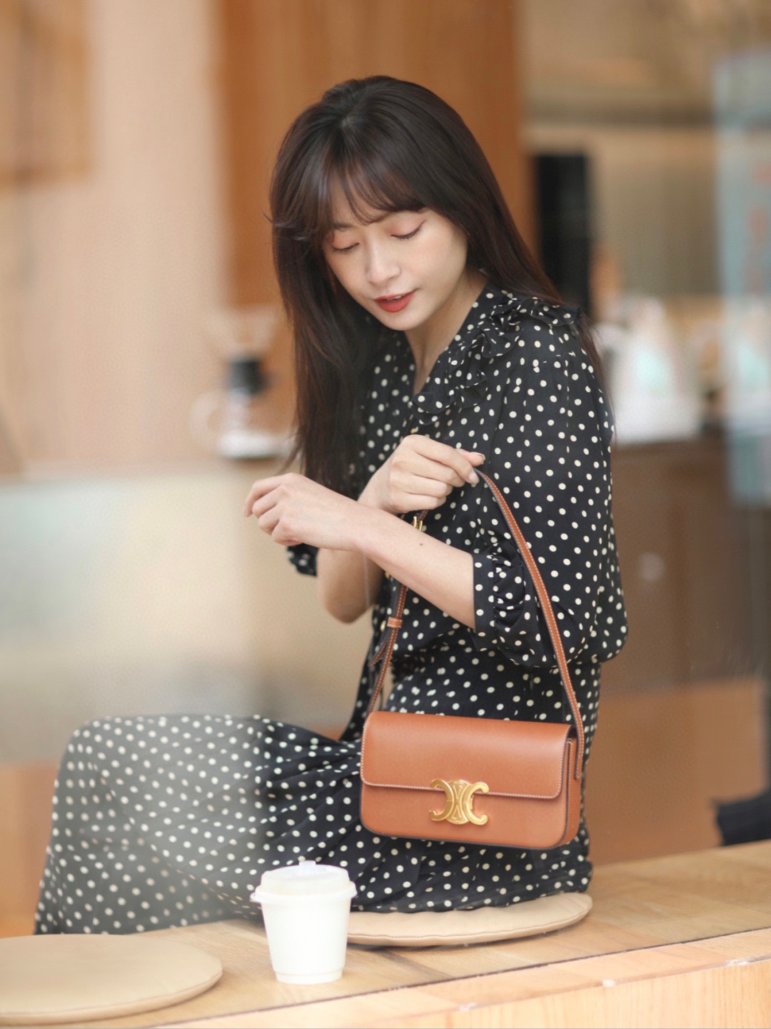셀린느 트리오업 숄더백 상세 이미지 8