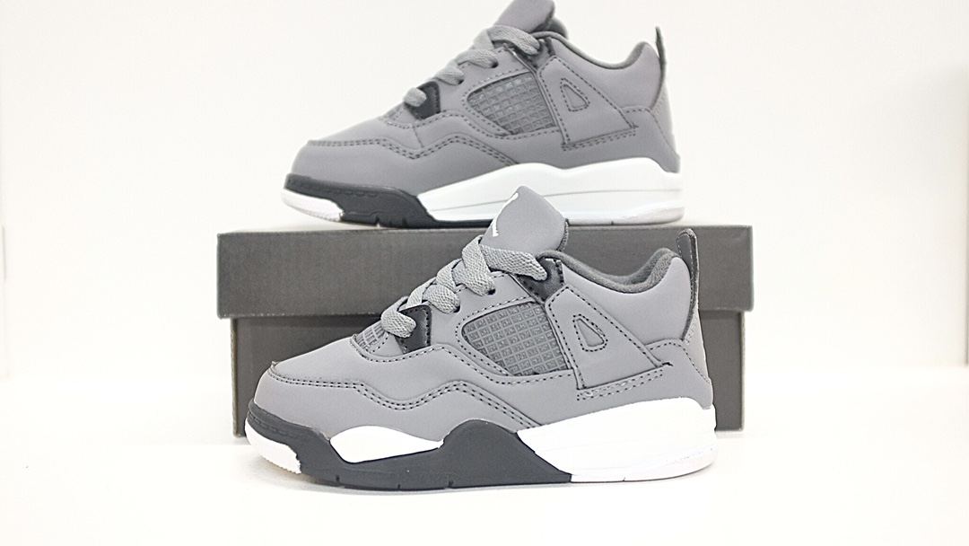 乔4代新款男女童儿童篮球鞋运动鞋 尺码：22-37.5码 潮童必备的AJ4，百搭时尚🆒 采用头层皮打造，高级感满满🈵️ 打理超方便✔️ 橡胶组合大底，耐磨防滑👍🏻 史上最全配色，怎么选都不会踩雷🔥-选品中心