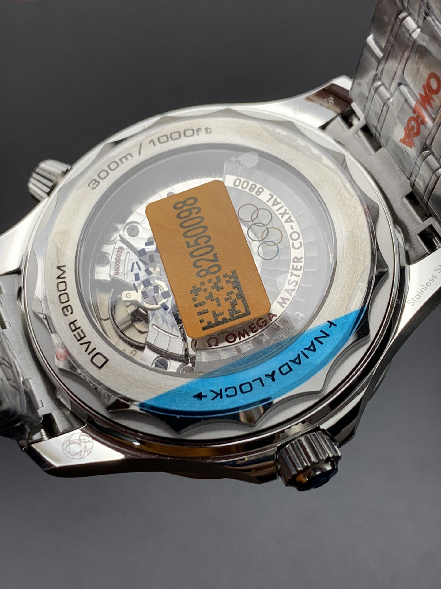 Omega 新作——「海马 300M」2020年东京奥运会主题腕表