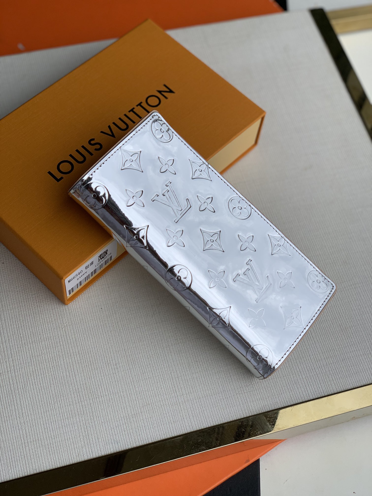 Louis Vuitton 1:1
 Wallet Silver Canvas Fall/Winter Collection M66540