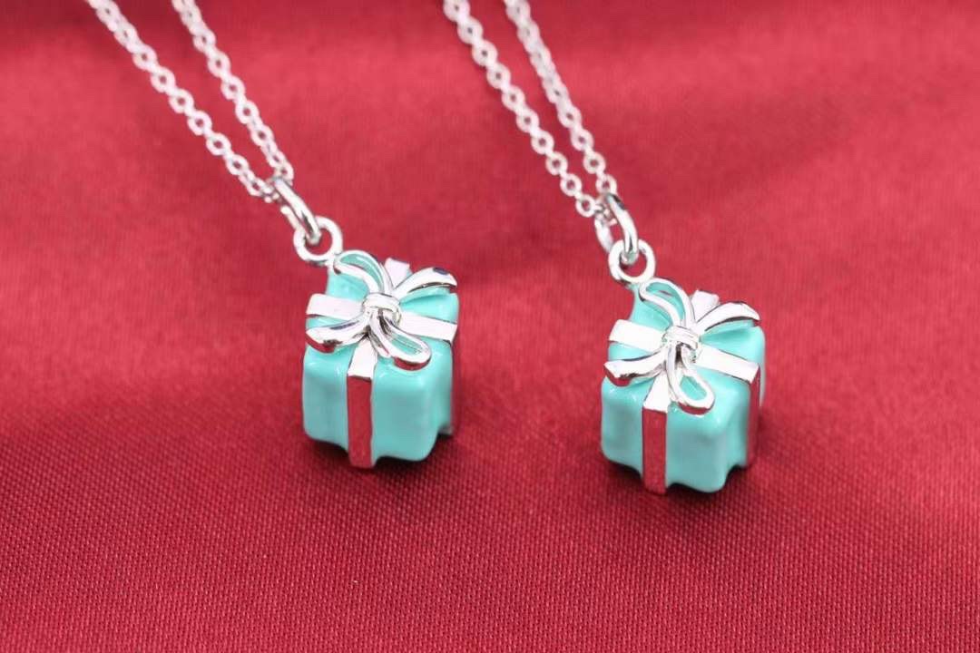 Tiffany & Co. Tiffany&Co.蓝色礼物盒 纯银锁骨项链