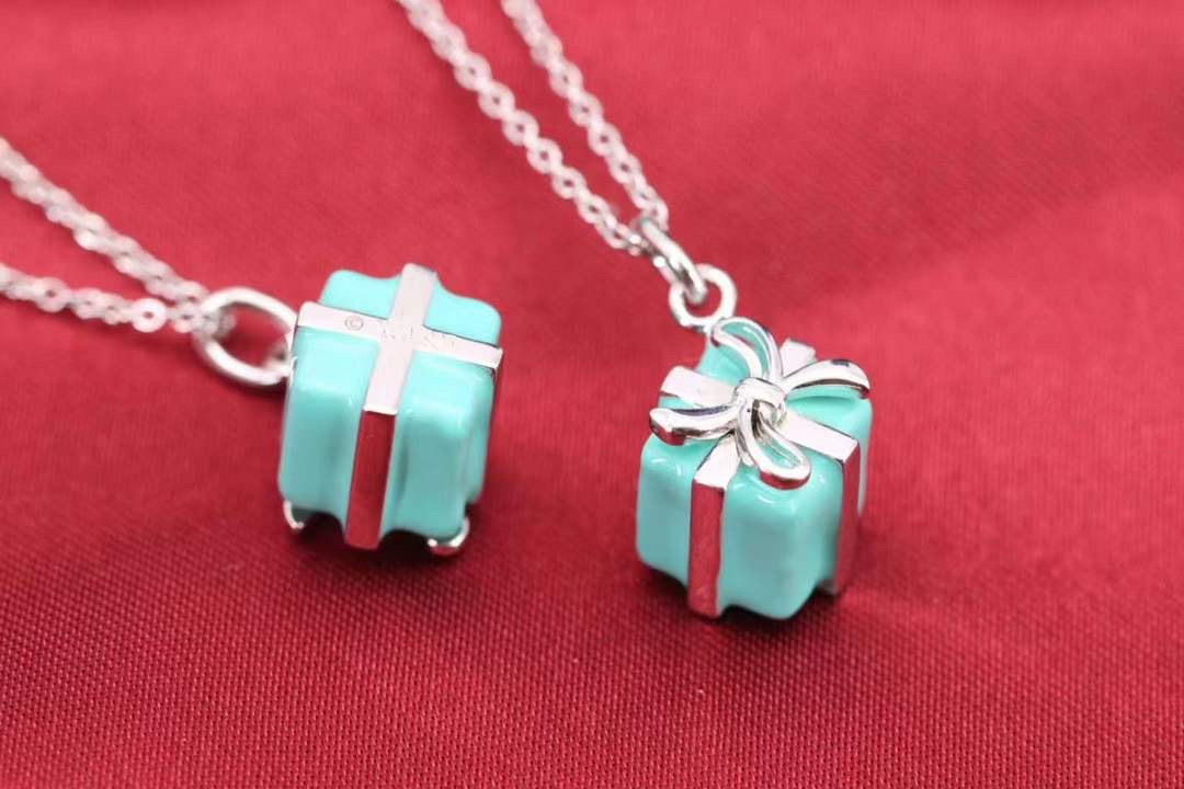 Tiffany & Co. Tiffany&Co.蓝色礼物盒 纯银锁骨项链