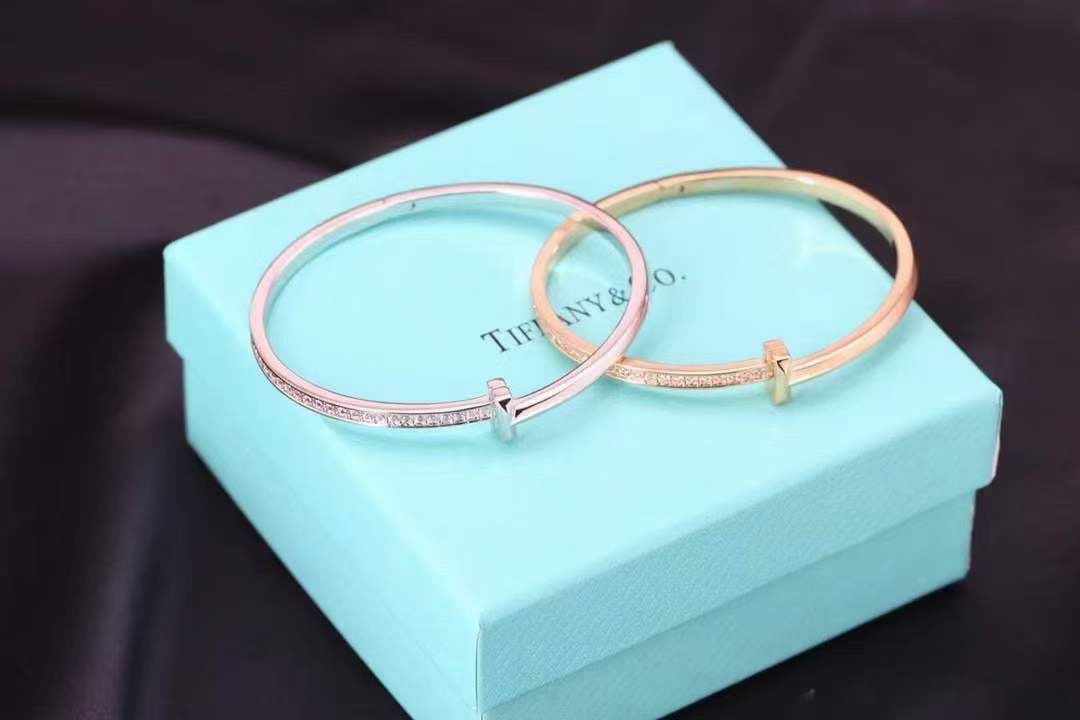 Tiffany & Co. Tiffany&Co. T1系列 无可替代窄式手镯