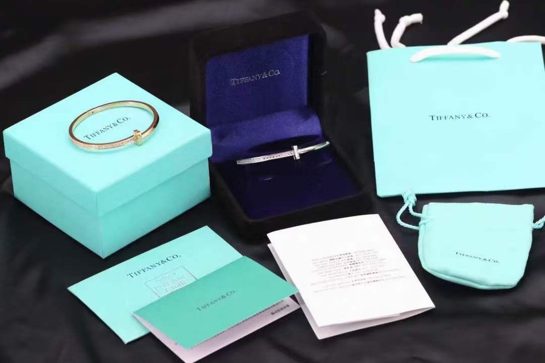 Tiffany & Co. Tiffany&Co. T1系列 无可替代窄式手镯