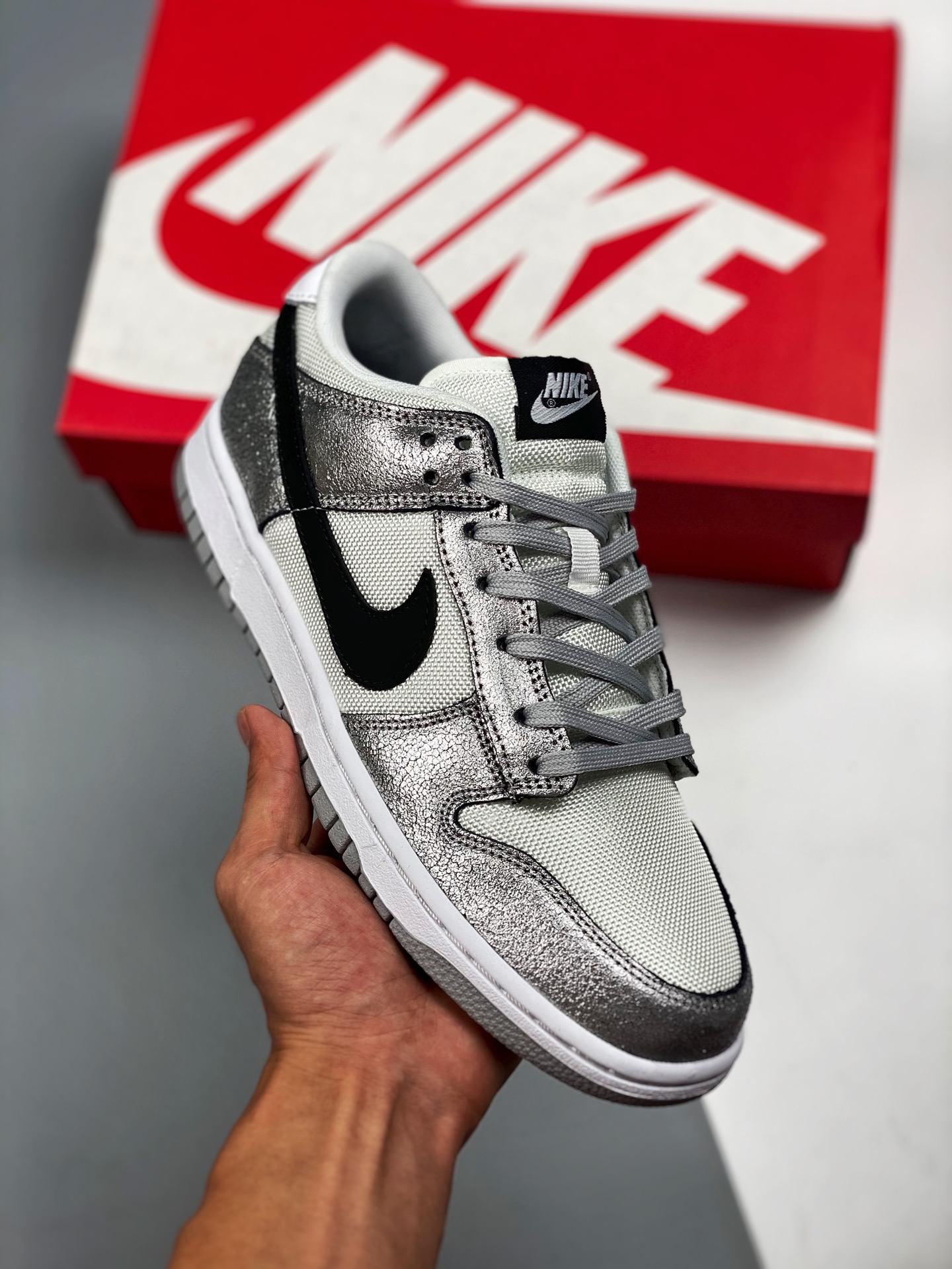 NK Dunk LOW plata/negro/blanco. Material original de primera capa, diseño exclusivo destilado para una mejor experienci…