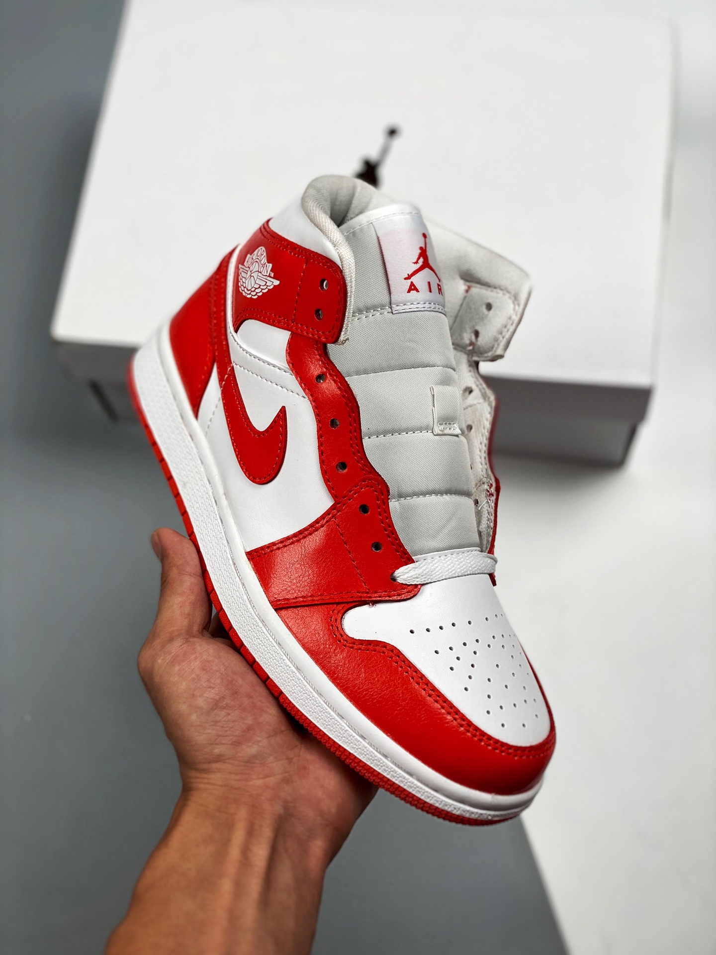 Versión verificable Air Jordan 1 Mid rojo La Habana, el mejor mid del mercado, calidad tope! La única versión correcta …