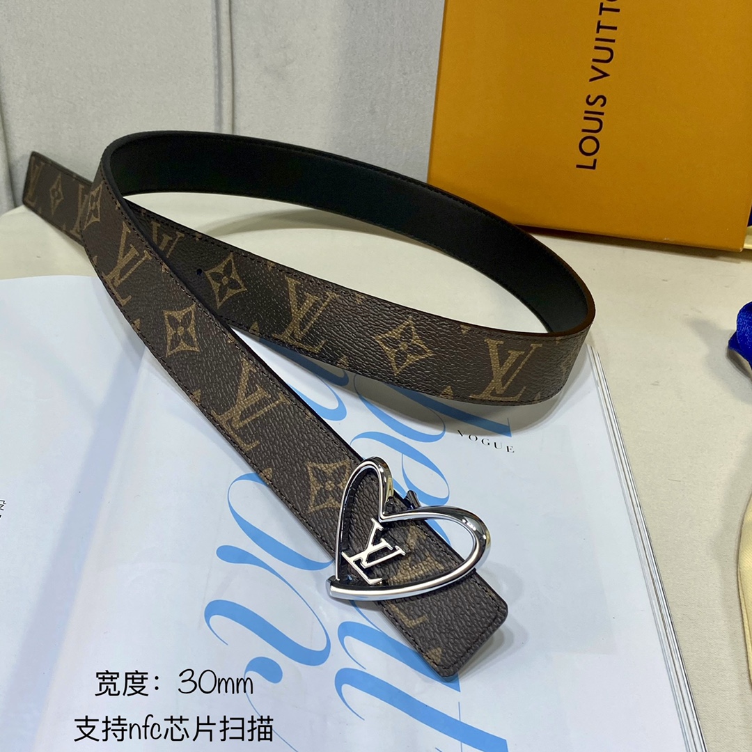 Louis Vuitton Luxury
 Belts Women Calfskin Canvas Cowhide