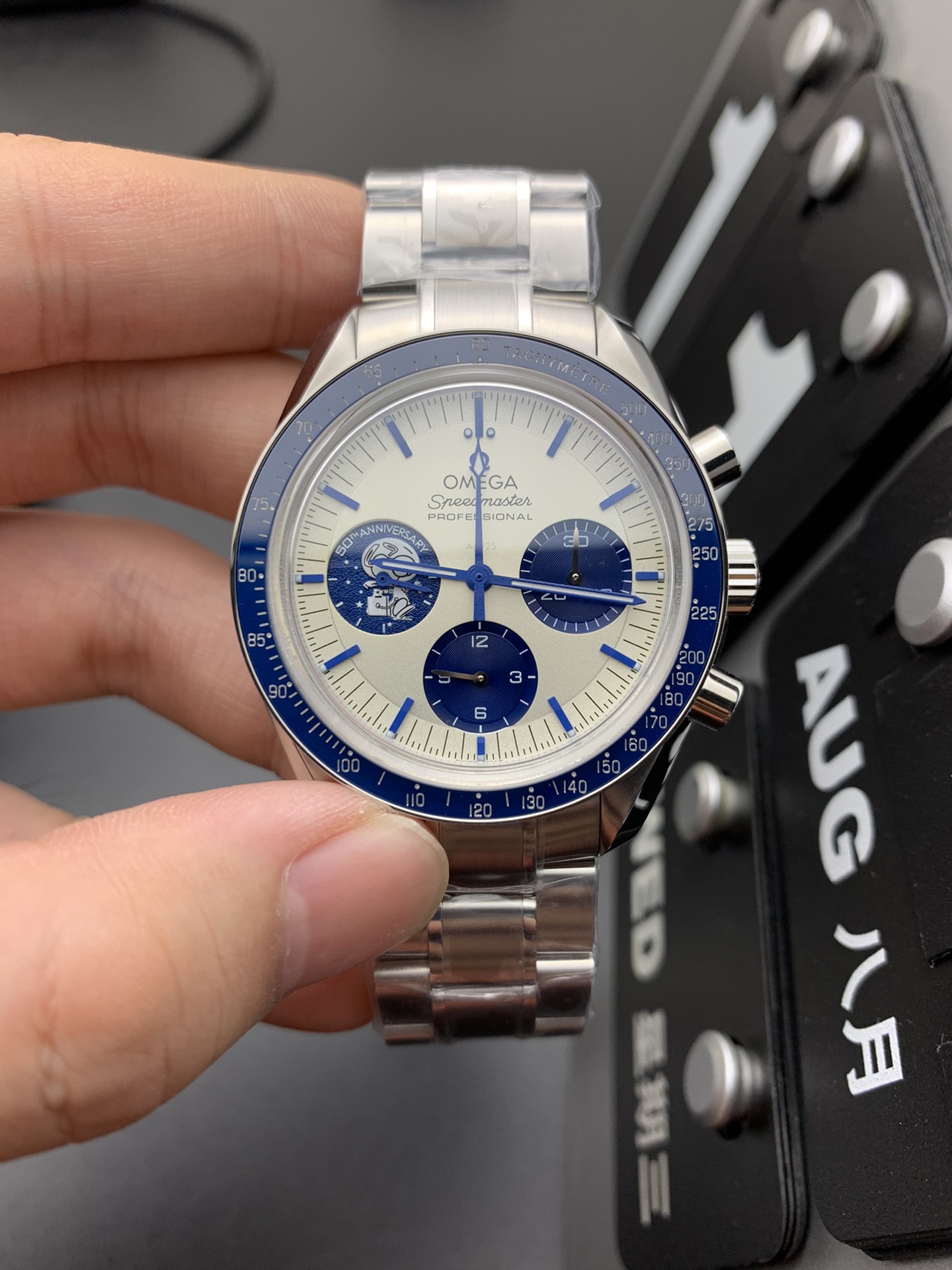Omega OM 蓝史努比