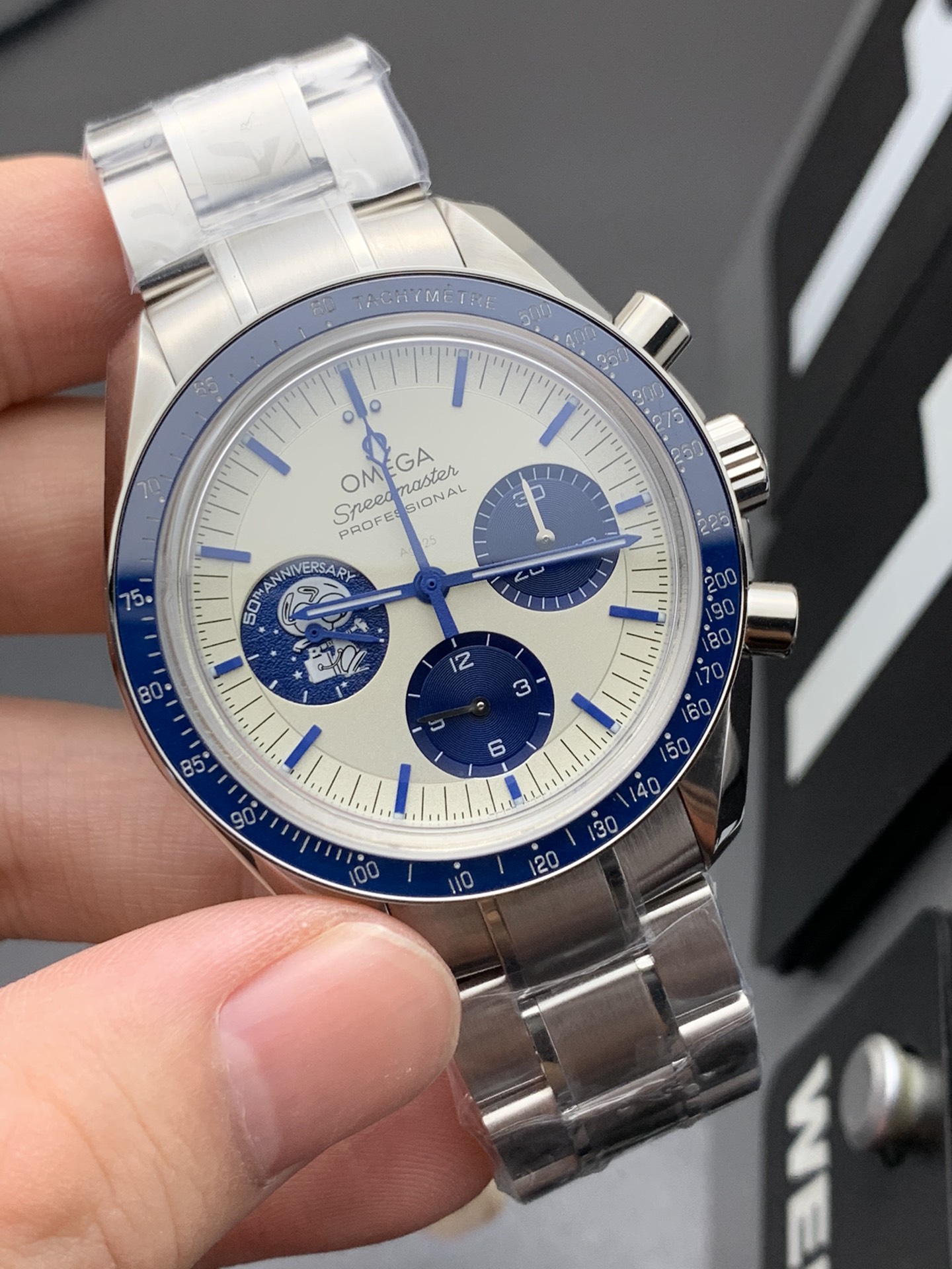 Omega OM 蓝史努比