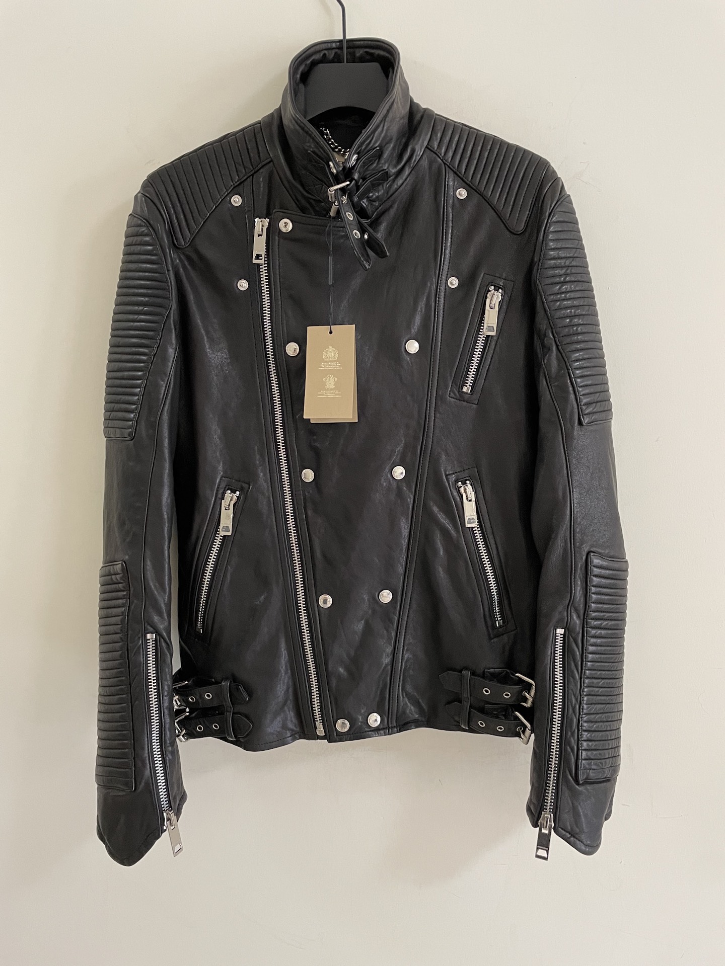 Burberry Leather Biker Jacket: Classic Style, Premium Quality, Couple's Fashion 4 i1628668368 3884 2