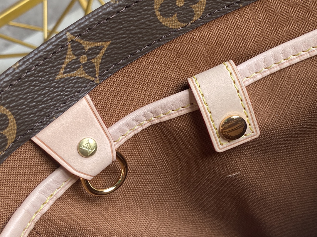 路易威登 Louis Vuitton 高定典藏名品高定成衣时装外套连衣裙衬衫T恤 #3A260D94 8