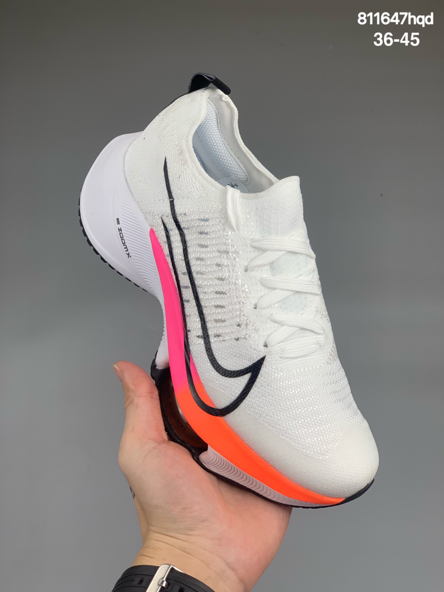 
Nike Zoom WINFLO 37x 登月轻质透气休闲运动跑步鞋
 货号：CL9923 
尺码：36-45
编码:811647hqd