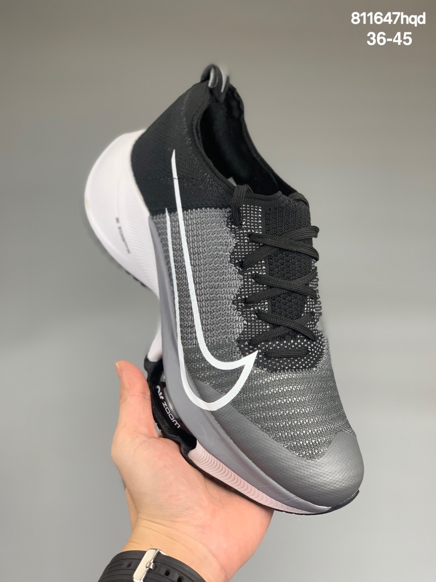 
Nike Zoom WINFLO 37x 登月轻质透气休闲运动跑步鞋
 货号：CL9923 
尺码：36-45
编码:811647hqd