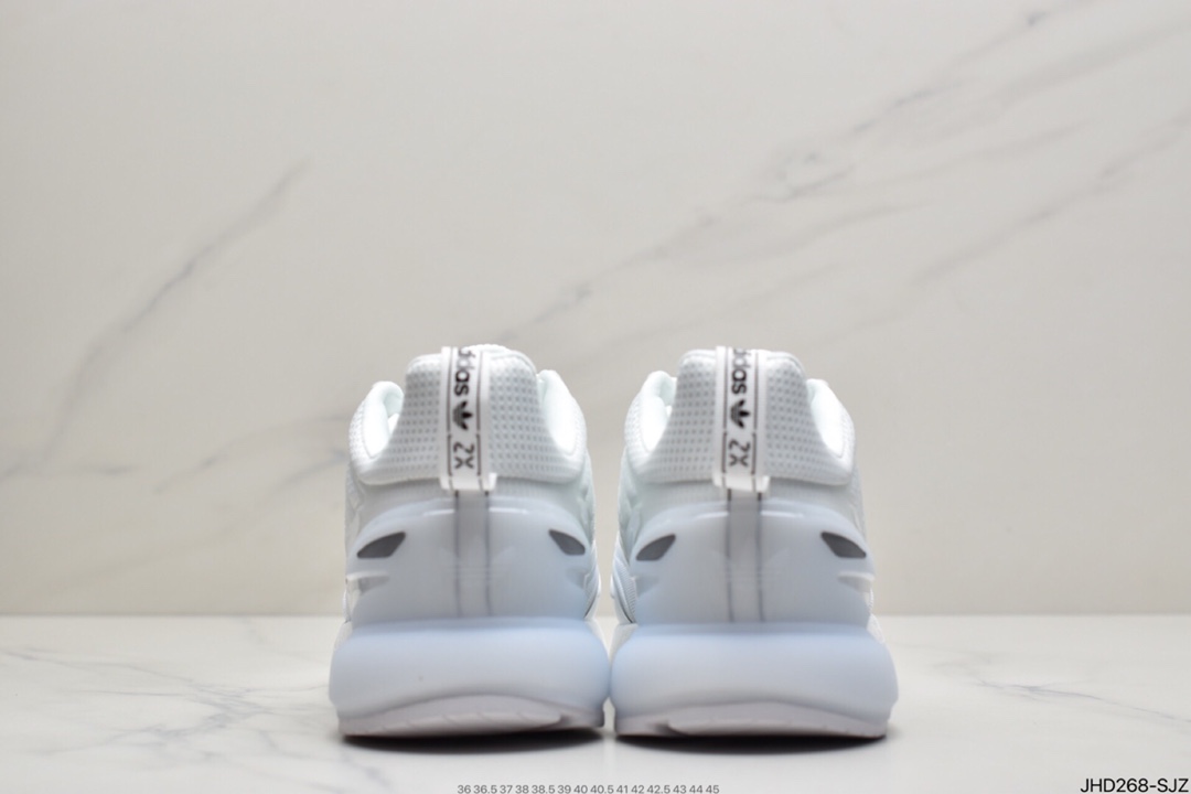 190 阿迪达斯AD Originals ZX 2K Boost 2.0采用科技风设计GZ7740