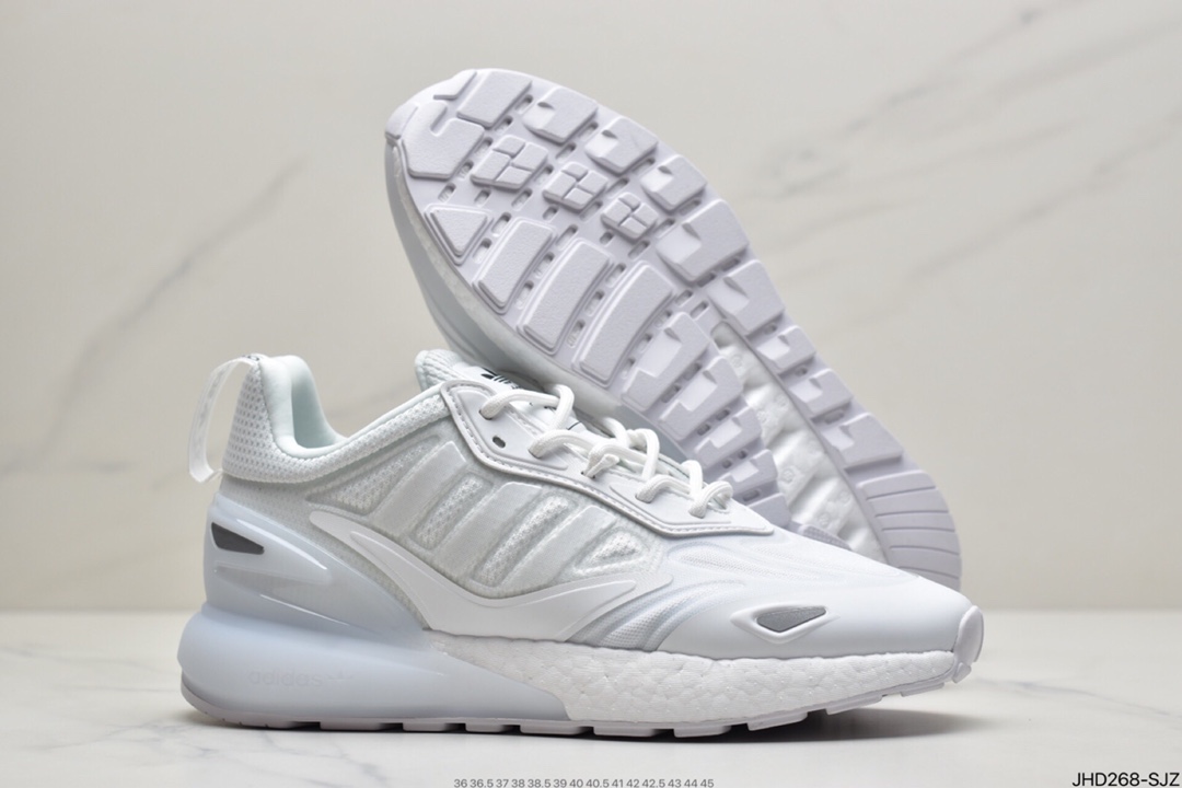 190 阿迪达斯AD Originals ZX 2K Boost 2.0采用科技风设计GZ7740