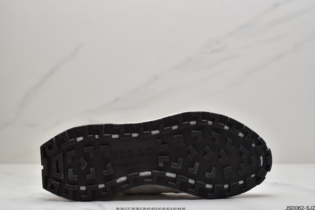 200 阿迪达斯adidas Racing 1 Boost Prototype  速度轻盈复古系列 百搭透气运动慢跑鞋 Q47513