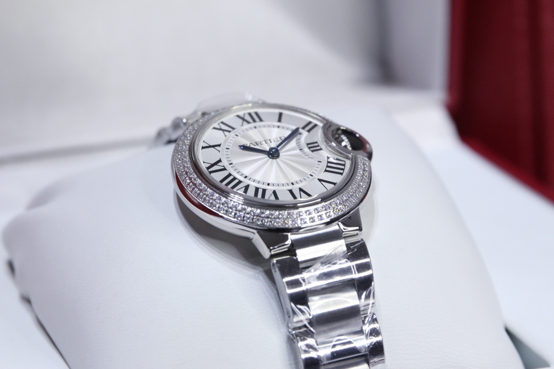 Cartier 卡地亚蓝气球