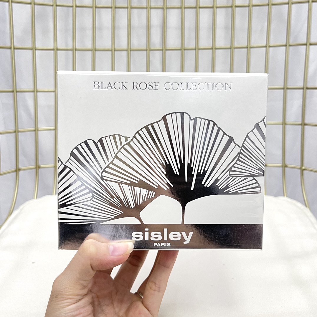 Sisley Black Rose Skin Care Set: Mask, Cream, and Oil - Authentic & Luxurious 3 i1628742578 3910 1