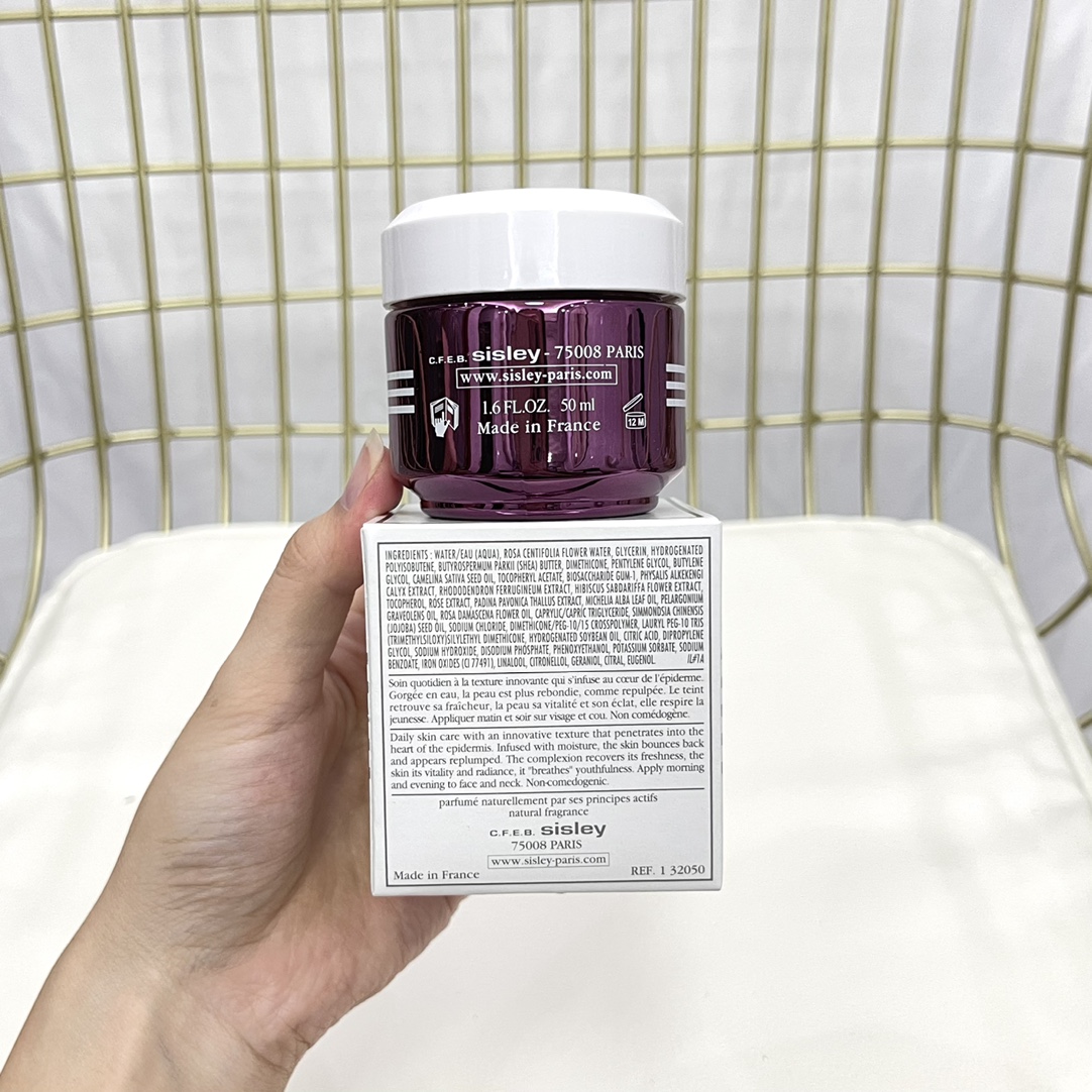 Sisley Black Rose Skin Care Set: Mask, Cream, and Oil - Authentic & Luxurious 7 i1628742578 9231 5