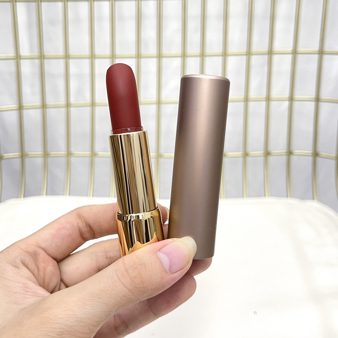 Lancome L'Absolu Rouge Intimatte Matte Lipstick - Plush Comfort, Bare Lips Feel 5 i1628745297 395 3