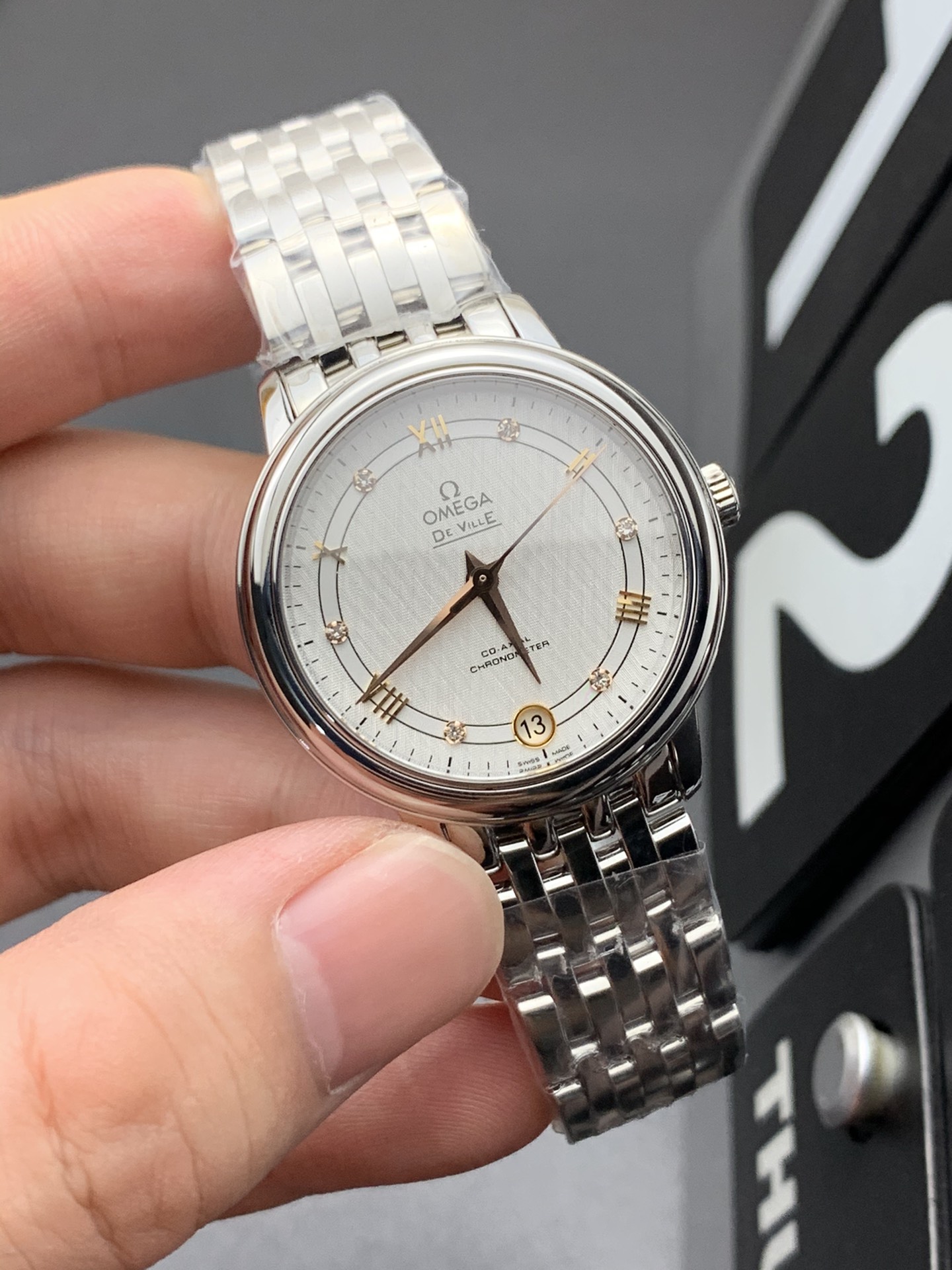 Omega MKS 女蝶飞