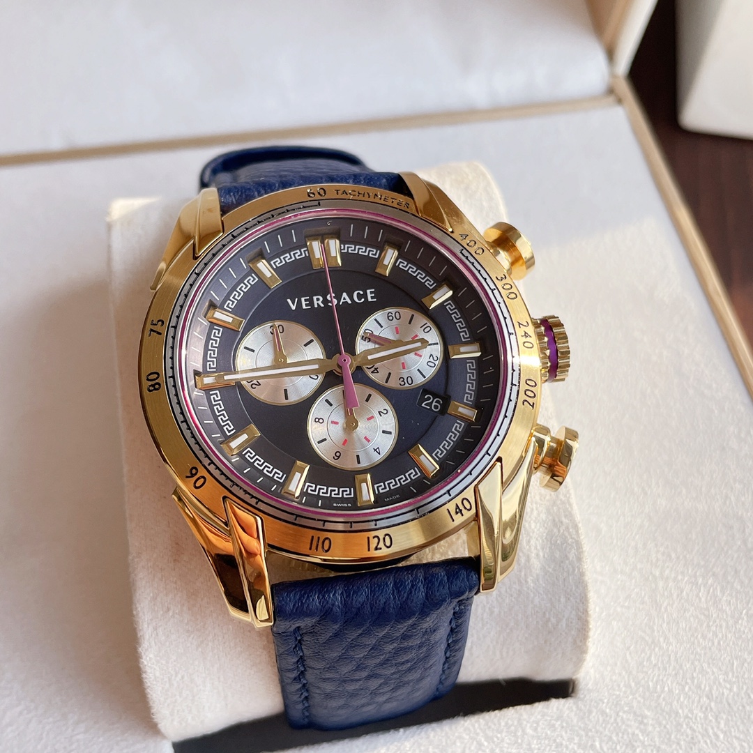 NO:157847,One watch and one code are equipped with a tag, original channel goods fidelity, and support inspection. Italian brand Versace men's watch, VDB series, watch diameter 43mm, quartz movement, timing function, belt model, counter price exceeds 10,000 yuan, I am here to pay a price of one hand!  The full set of original boxes adds 50!  , versace, versace19860909一表一码配吊牌,原代渠道货保真,支持验货.意大利大牌Versace范思哲男士腕表,VDB系列,表径43mm,石英机芯,计时功能,皮带款,专柜定价过万我这里好价一手出！全套原盒加50！,,versace,versace,Watch
