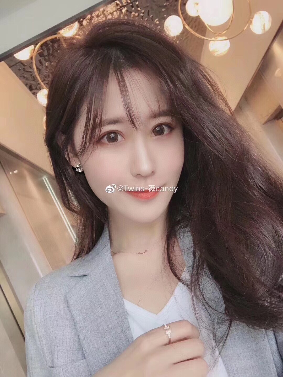 Tiffany & Co. mini小号无钻上身效果