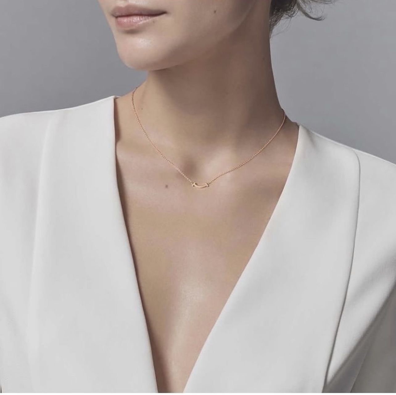 Tiffany & Co. mini小号无钻上身效果