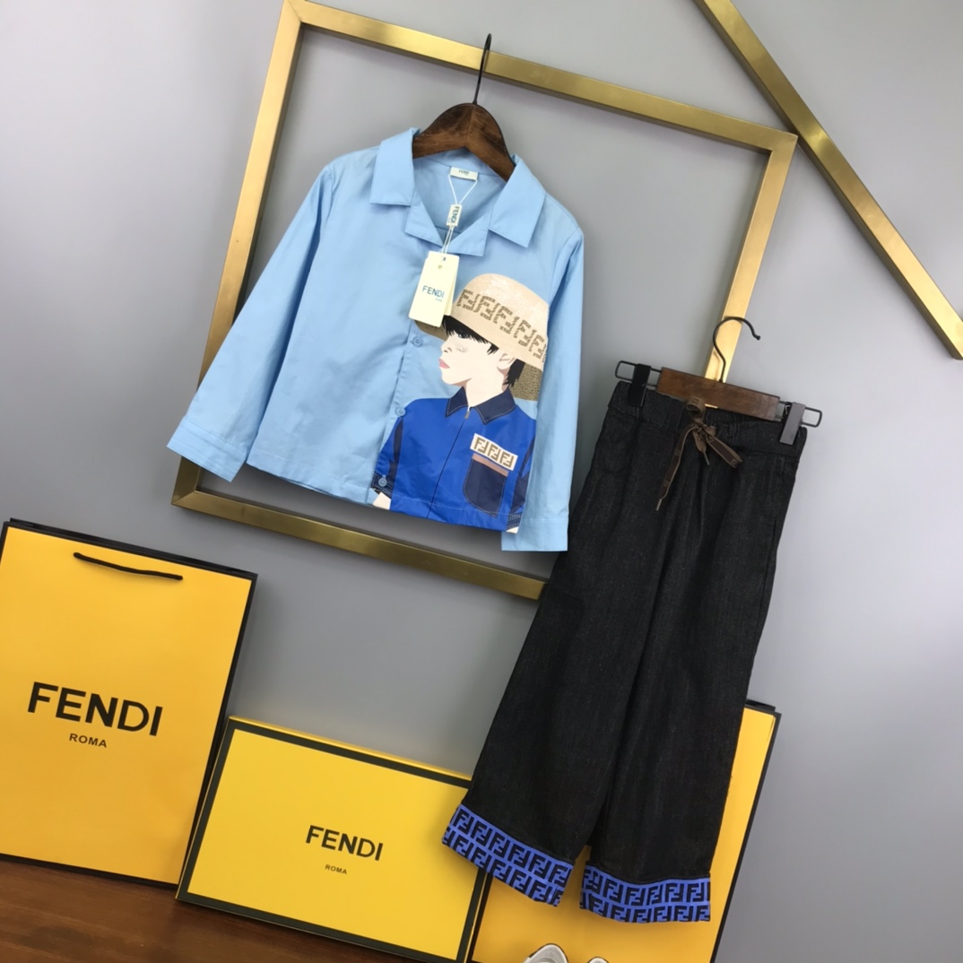 High-end Children’s Wear: 2021 Spring/Summer Collection for Boys, Sizes 100-160, Blue and White Options - 图片 2