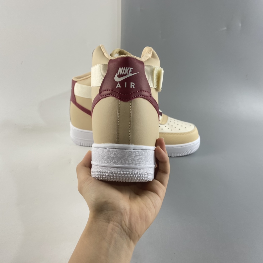 P220  NIKE Air Force 1 High ’07 空军一号米黄红勾高帮休闲板鞋 334031-200