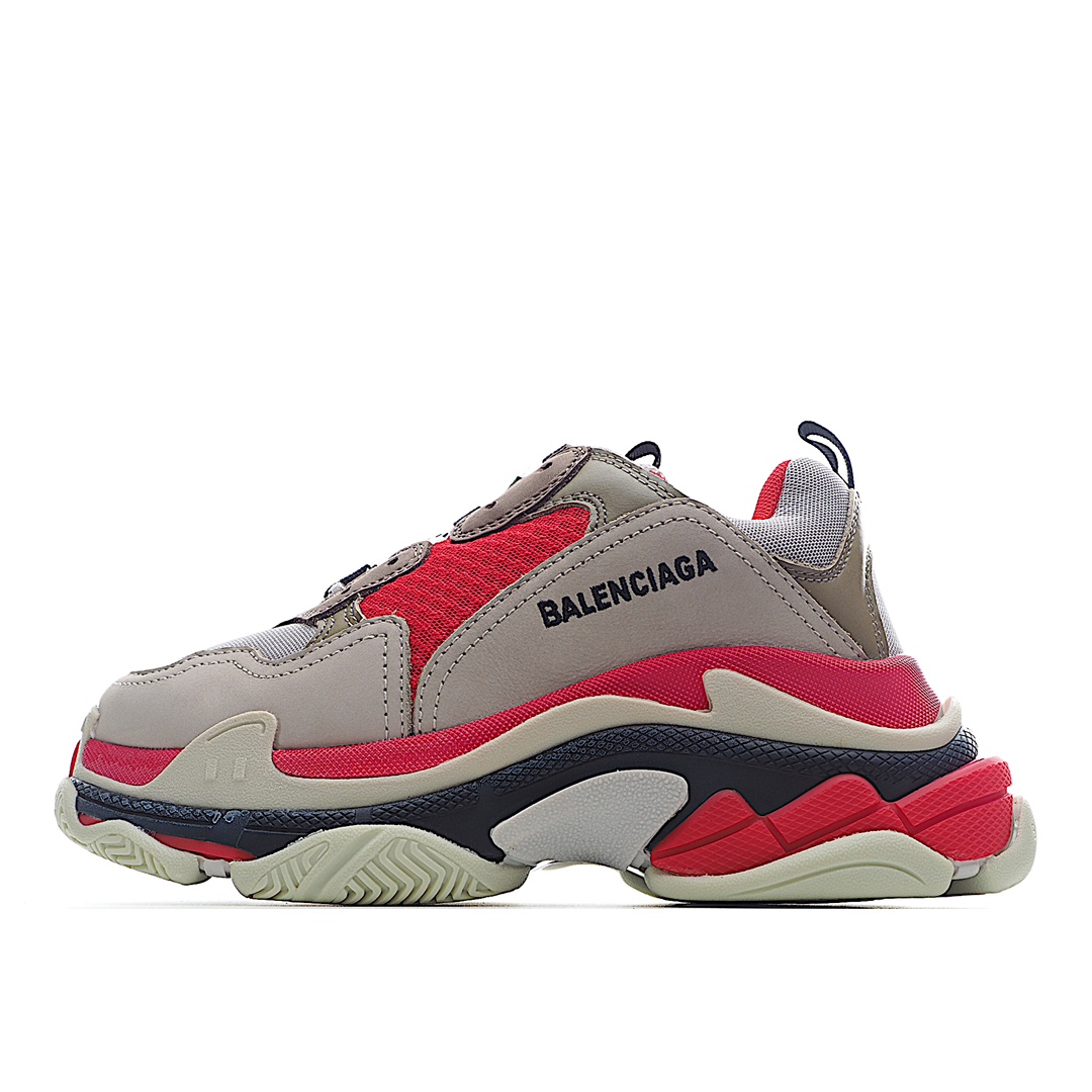 J5 公司级原盒Balenciaga  Triple S 巴黎世家老爹鞋 1.0八层底 突破不可能 首发原底八层组合巴黎世家 不做任何对比 眼见为实 组合细节最接近原版原底八层组合 首家实现原档电绣同步公司 字体对位不连线 TPU原模亮底 透气孔厚度均匀 完美公司玩家 艺术家 欢迎细节鉴赏配套布袋、鞋带、合格证齐全